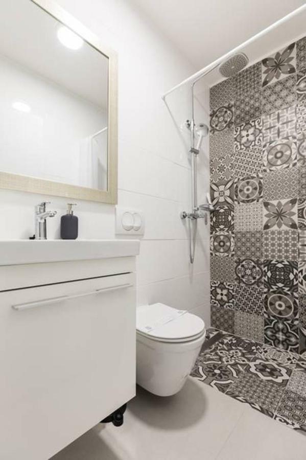 Penthouse "Sky 17" S Balkonom I Besplatnim Parkingom Apartment ซาเกร็บ ภายนอก รูปภาพ